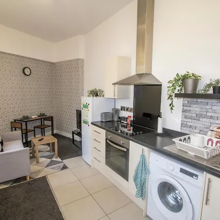 Cozy And Charming - 1 Bedroom Apartment - Free Parking, Transit Links, Close To Stadiums Manchester Exterior foto