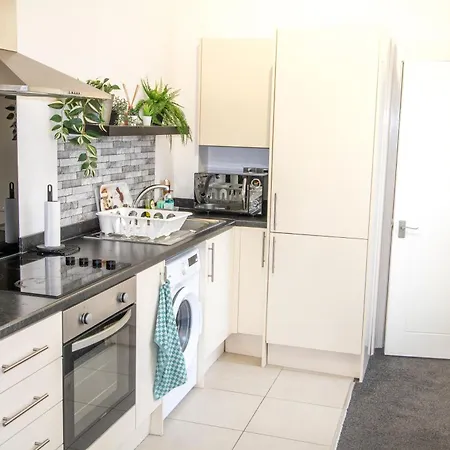 Cozy And Charming - 1 Bedroom Apartment - Free Parking, Transit Links, Close To Stadiums Manchester Exterior foto